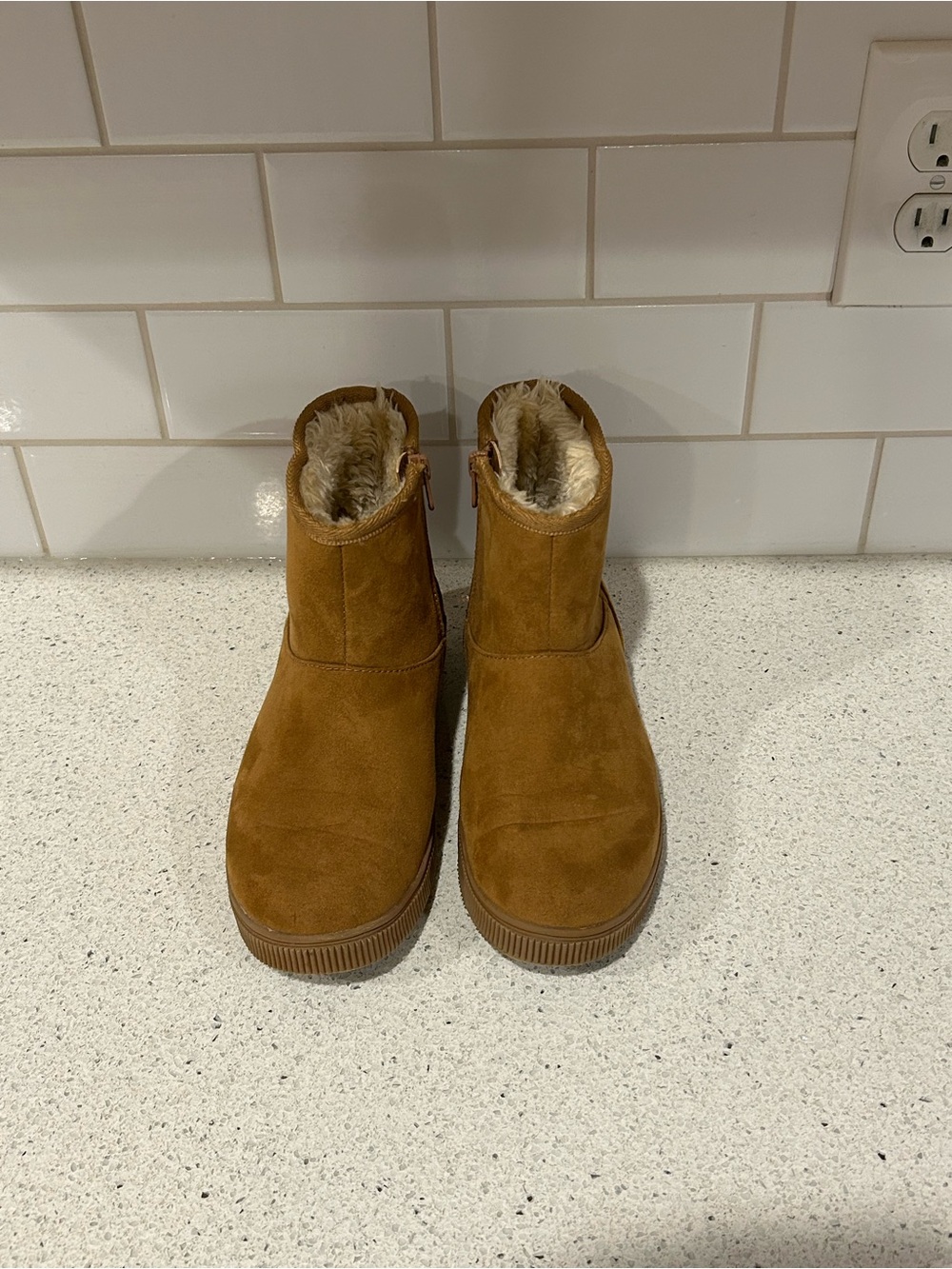 Cozy Faux Fur Lined Suede Ankle Boots - Girls Size 3